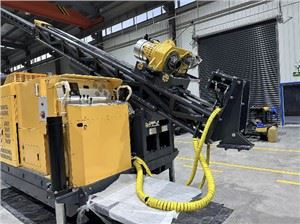 Yüzey Elmaslı Karot Matkap SX6DH NQ 1600m